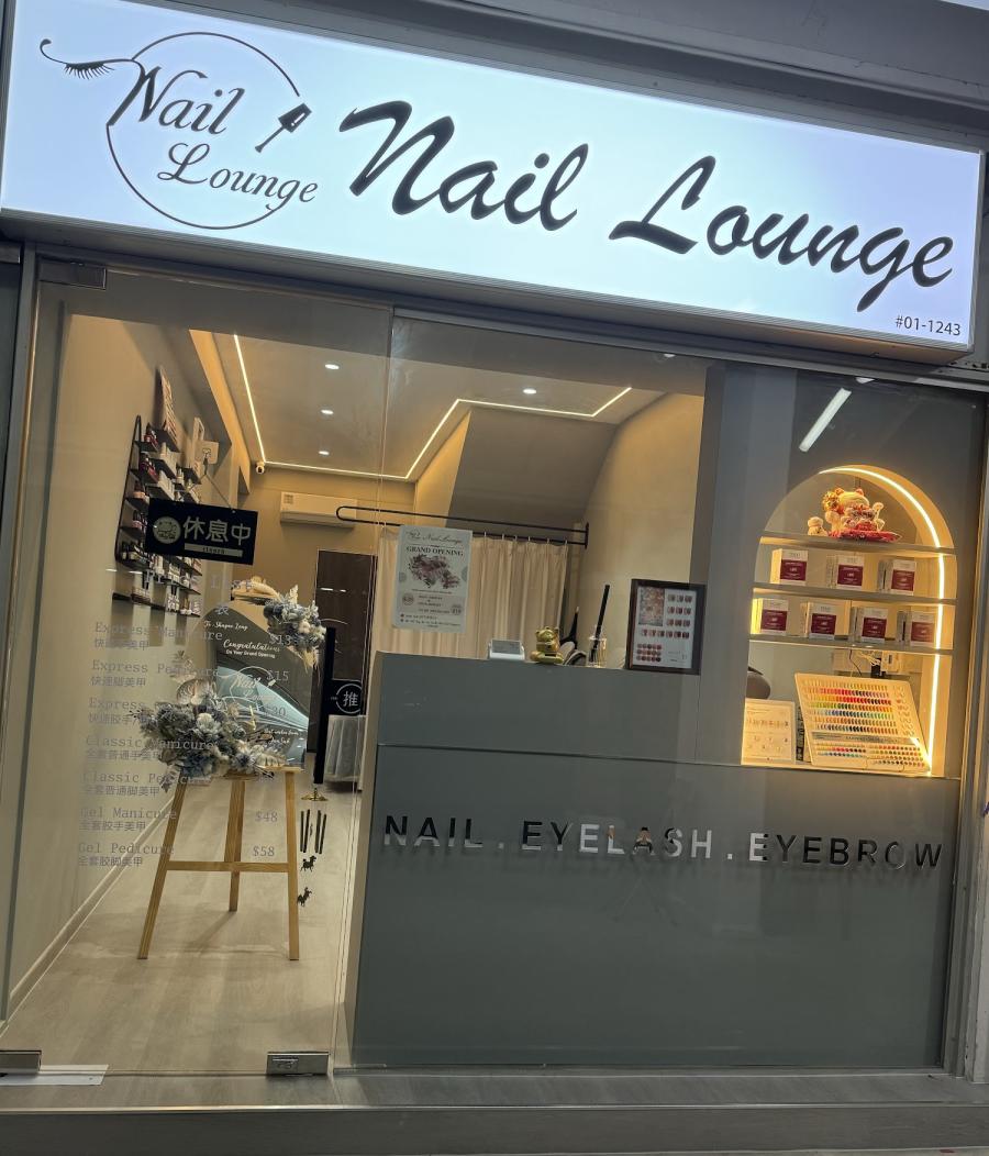 Nail Lounge