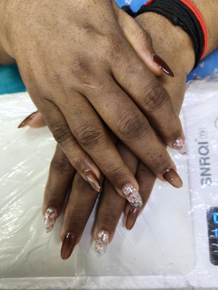 Yayu Nails