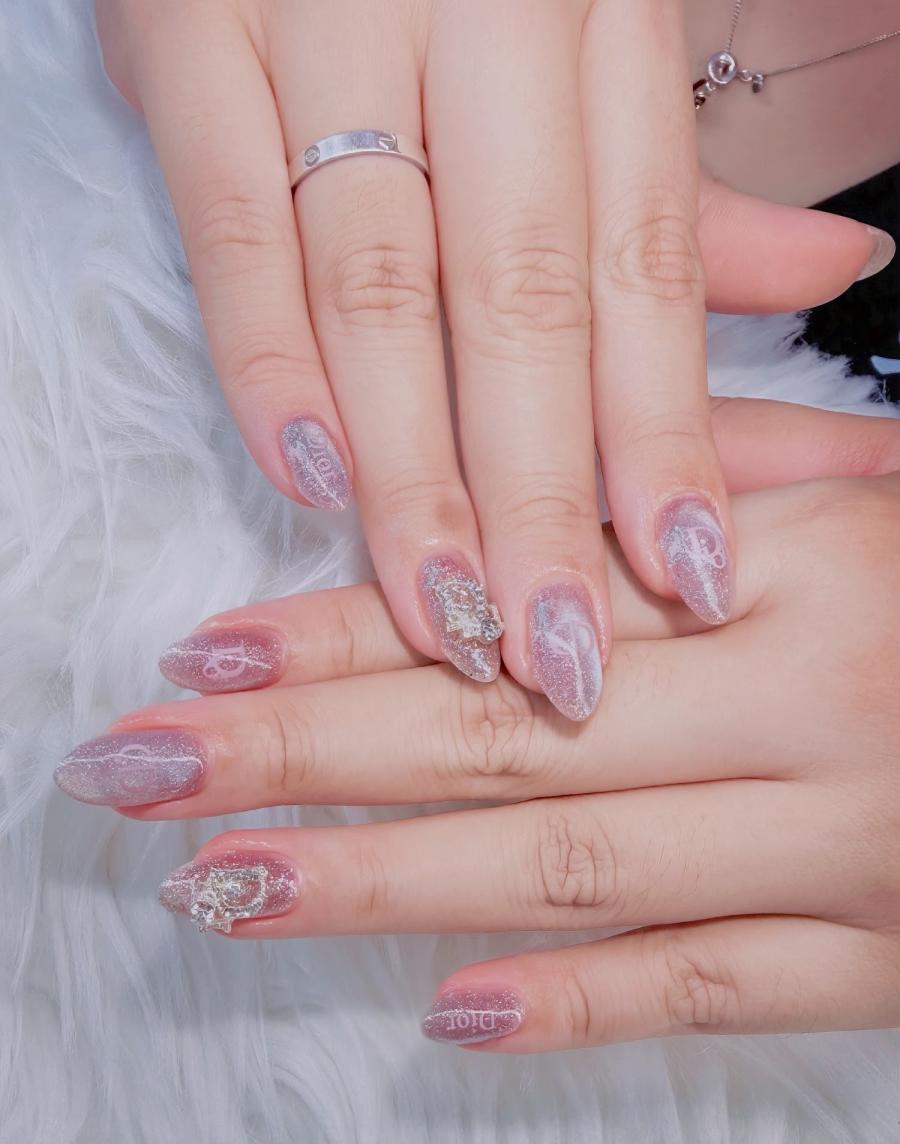 Nail Story House