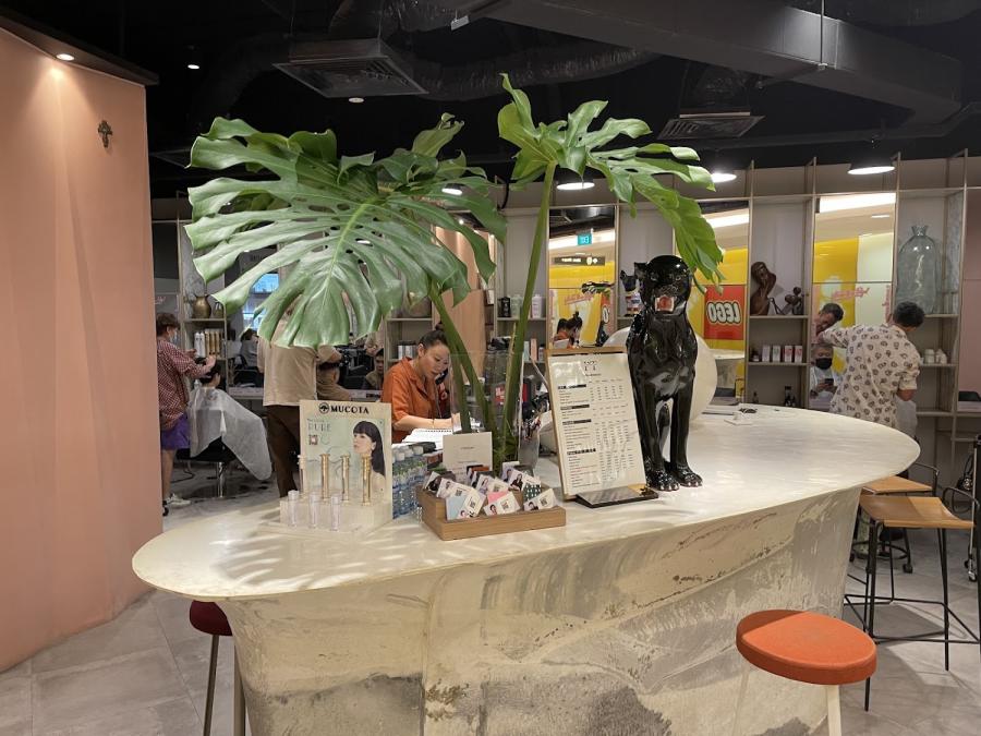 Pro Trim Hair Salon @ Takashimaya