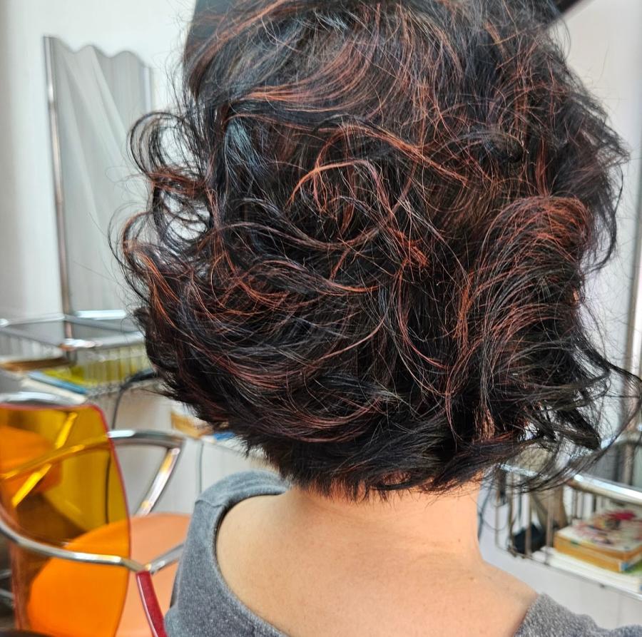 Nina Unisex Hair Salon