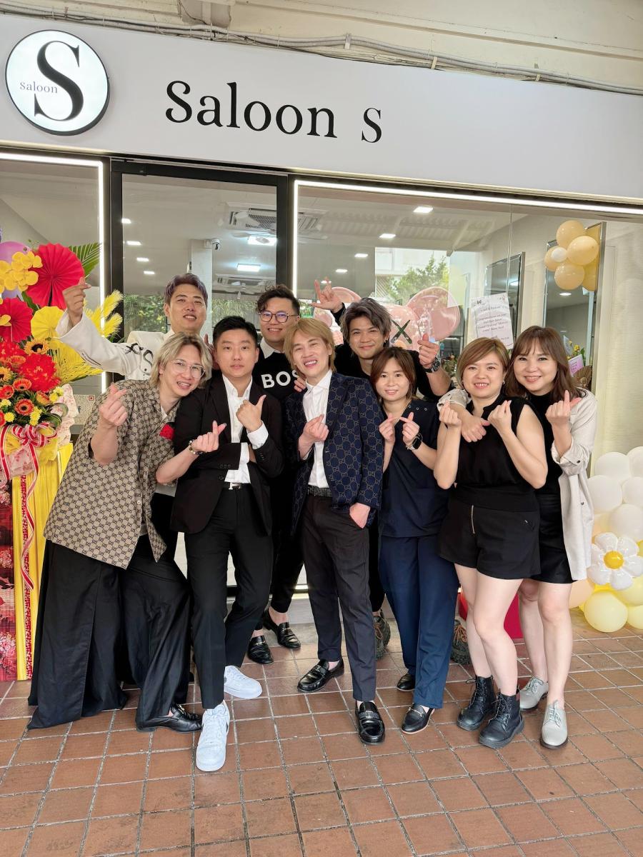 Saloon S