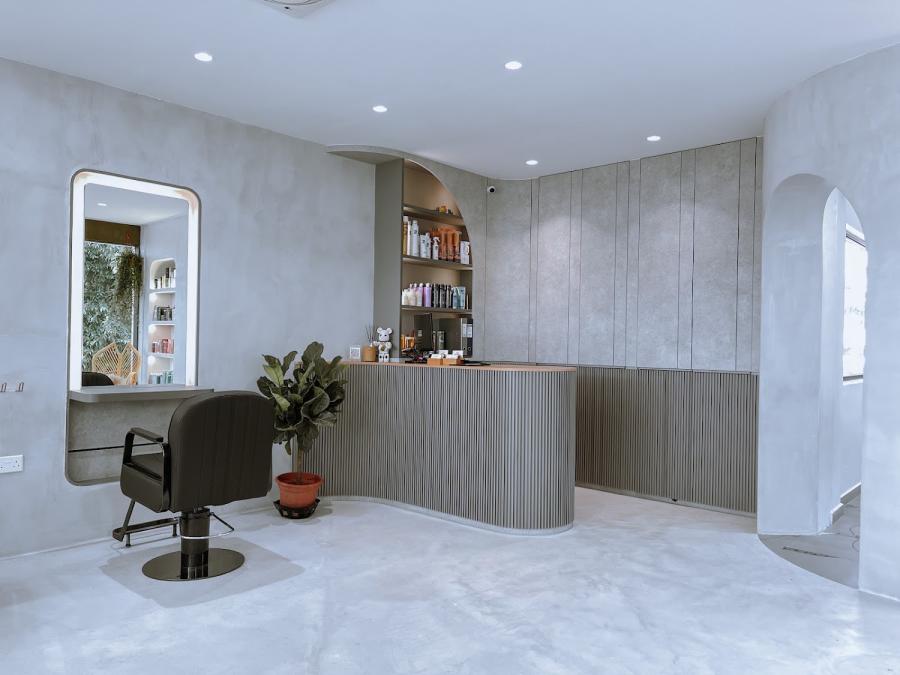 The Hair Lounge