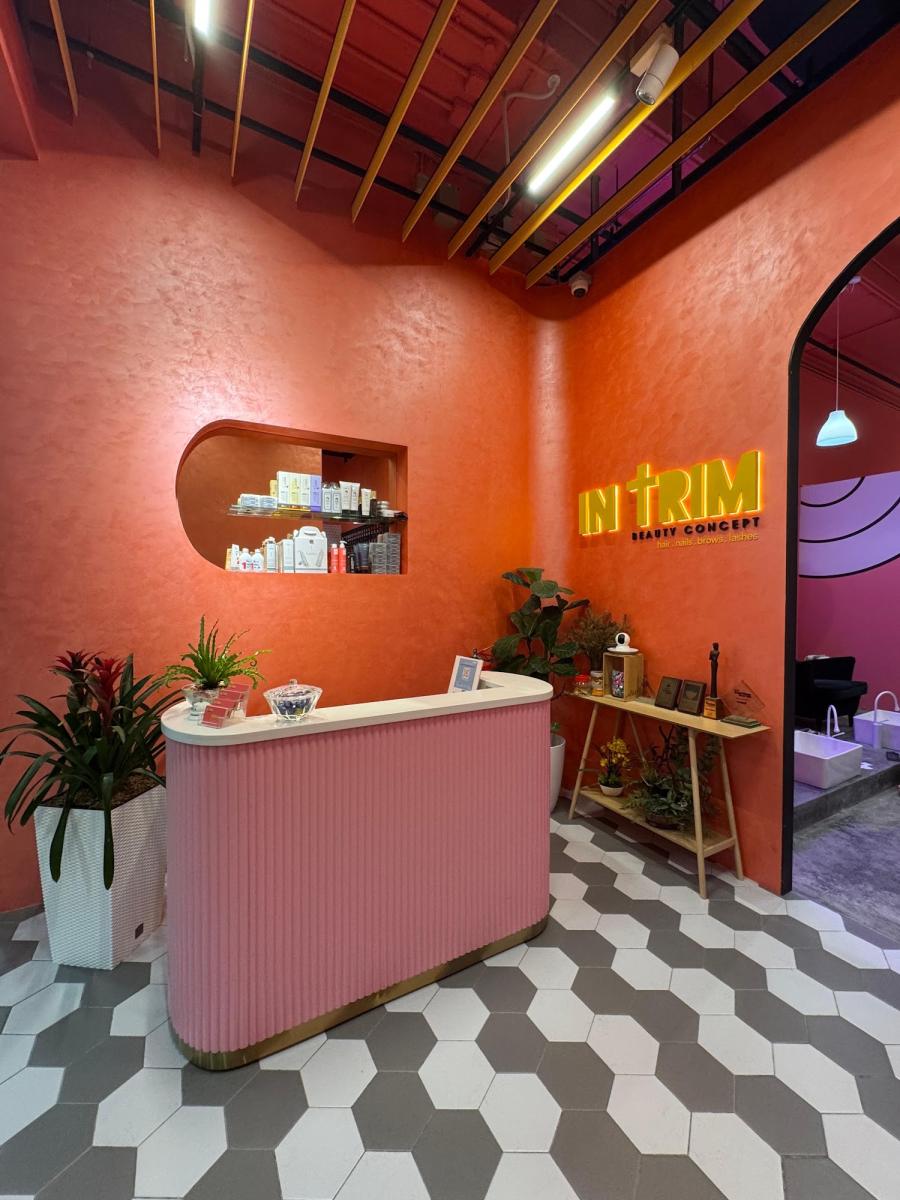 In Trim Hair Beauty Concept