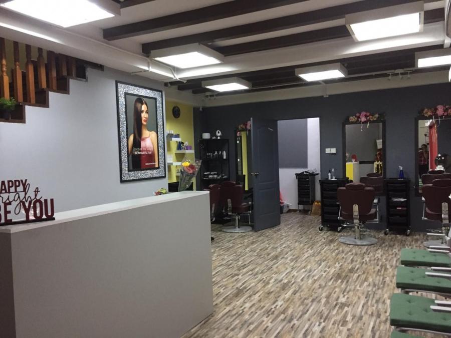 Complexion Beauty Salon By Vinita (Little India)