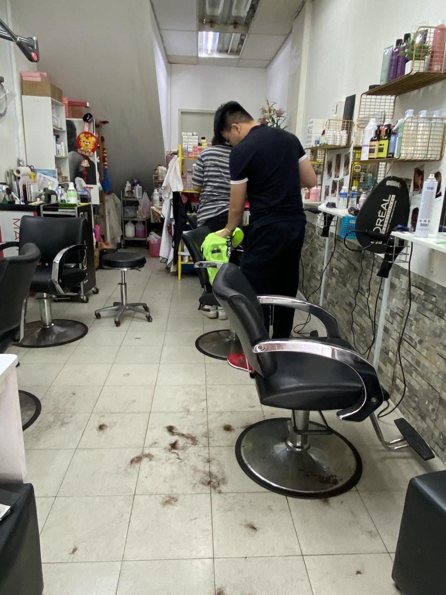 Polly Hair Unisex Salon