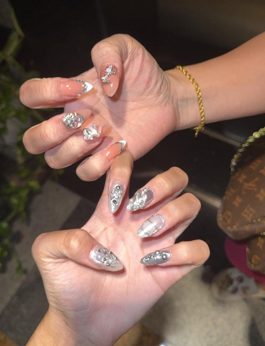 Pearluxe Brow & Nails