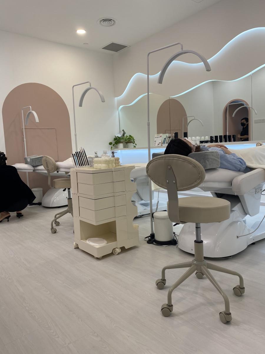 Yi Atelier of Brows