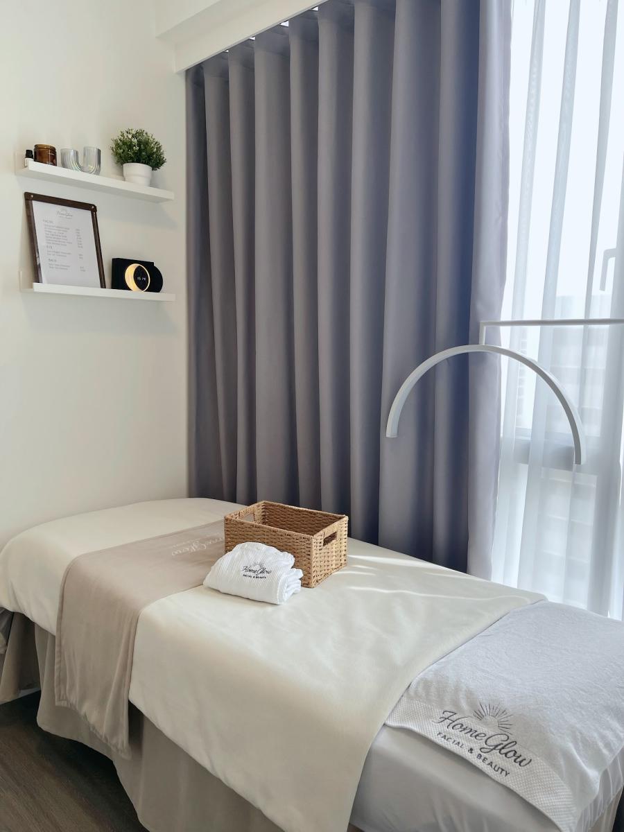 Homeglow Facial & Beauty